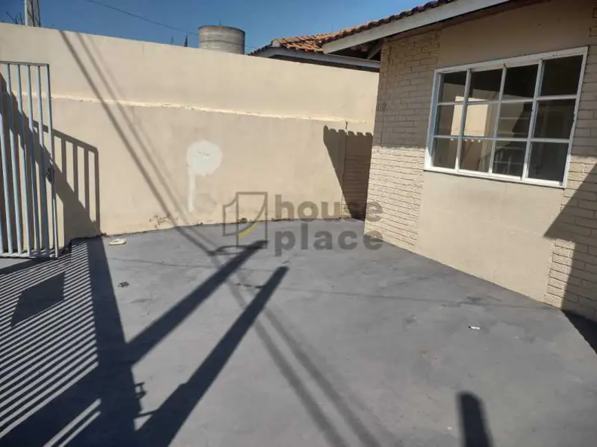 Foto 5 de Casa com 2 quartos à venda em Bady Bassitt - SP