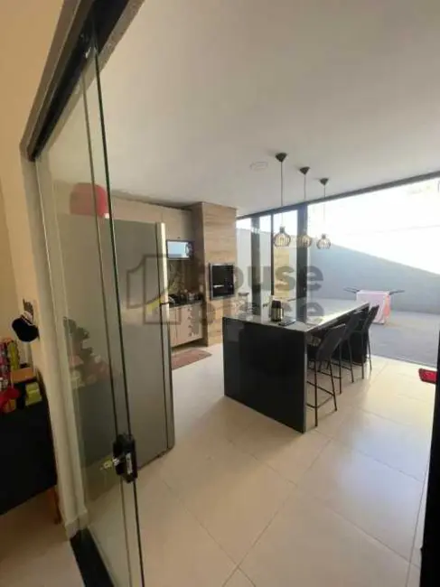 Casa com 3 quartos à venda, 120m2 em Bady Bassitt - SP - imagem 3 Foto 3 de Casa com 3 quartos à venda, 120m2 em Bady Bassitt - SP