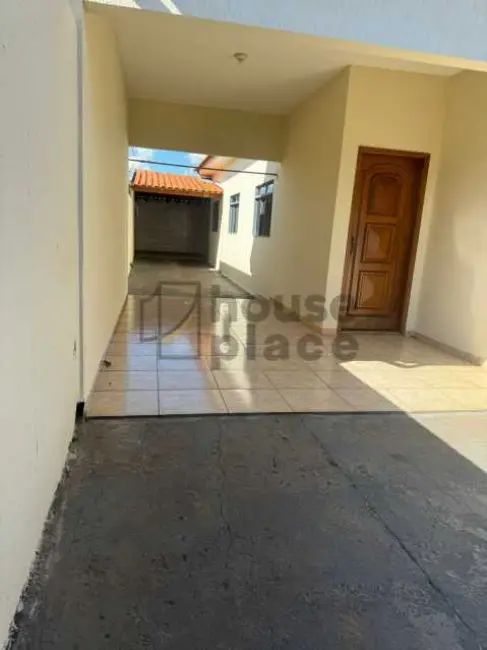 Foto 8 de Casa com 3 quartos à venda em Bady Bassitt - SP