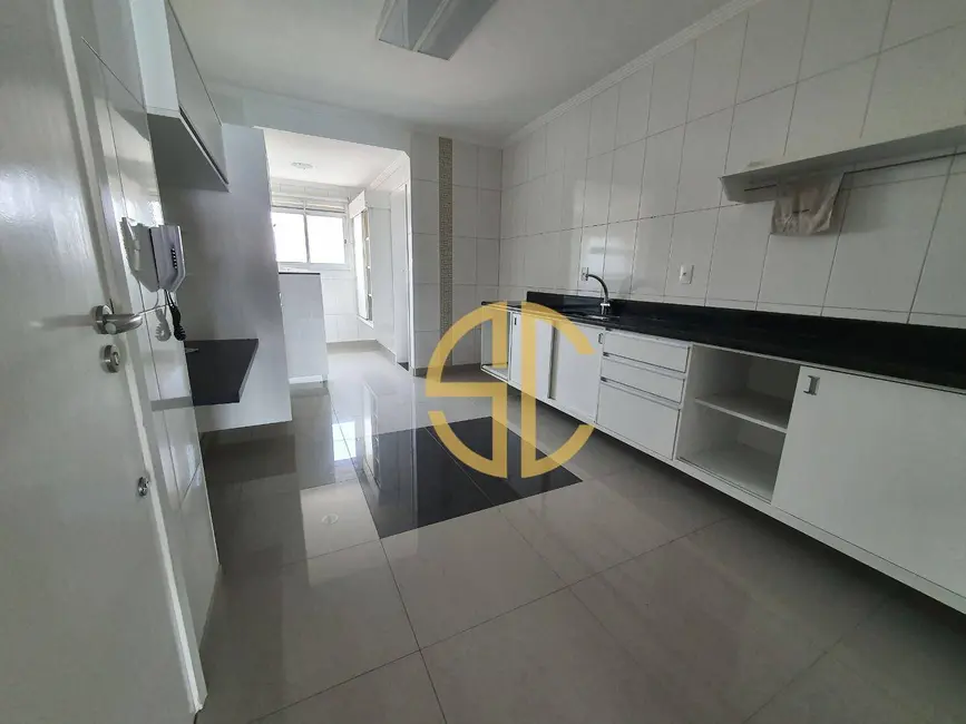 Apartamento com 3 quartos à venda, 237m2 em Canto do Forte, Praia Grande - SP - imagem 9 Foto 9 de Apartamento com 3 quartos à venda, 237m2 em Canto do Forte, Praia Grande - SP