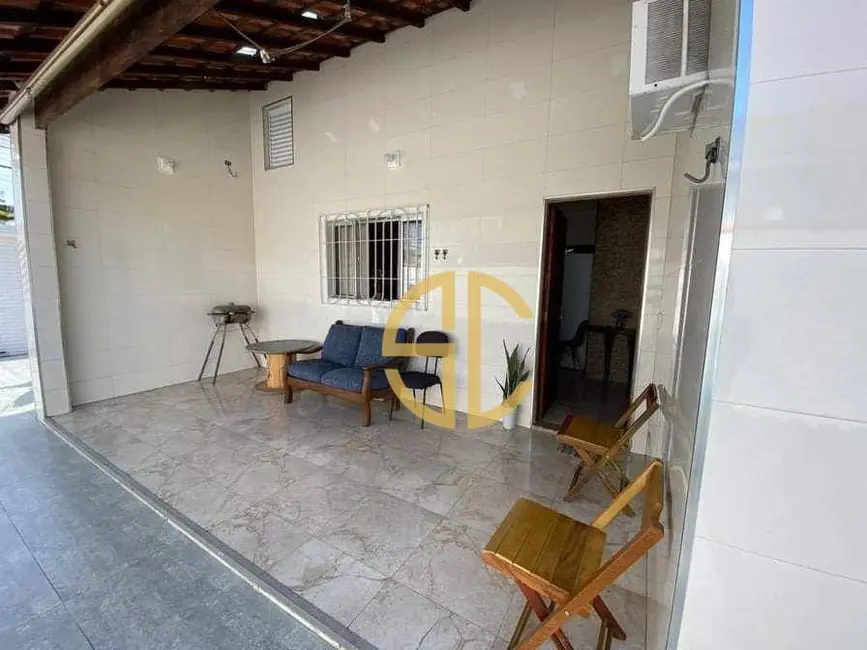 Foto 3 de Casa com 2 quartos à venda, 85m2 em Praia Grande - SP