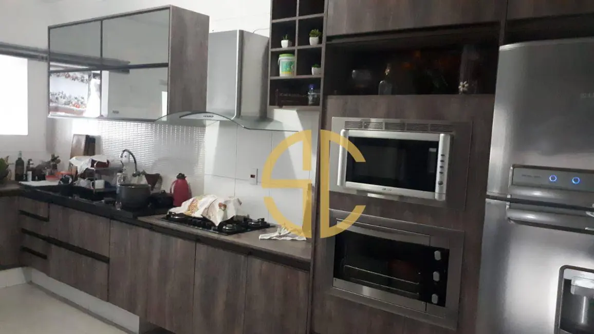 Foto 9 de Apartamento com 3 quartos à venda, 146m2 em Tupi, Praia Grande - SP