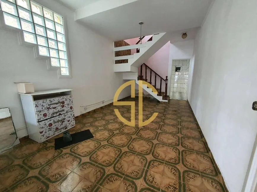 Sobrado com 2 quartos à venda, 122m2 em Canto do Forte, Praia Grande - SP - imagem 4 Foto 4 de Sobrado com 2 quartos à venda, 122m2 em Canto do Forte, Praia Grande - SP