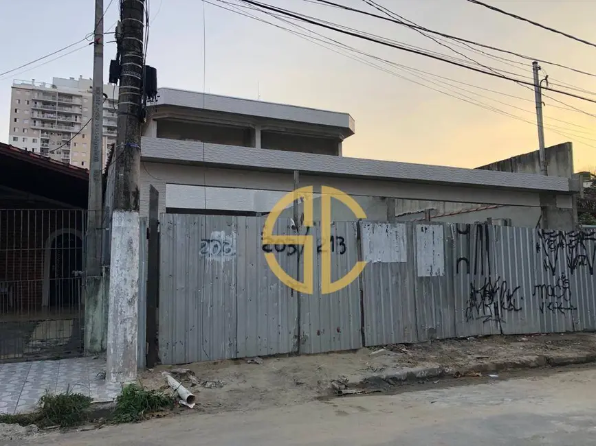 Foto 2 de Sobrado com 3 quartos à venda, 100m2 em Ocian, Praia Grande - SP