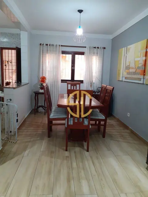 Foto 3 de Sobrado com 3 quartos à venda, 175m2 em Praia Grande - SP