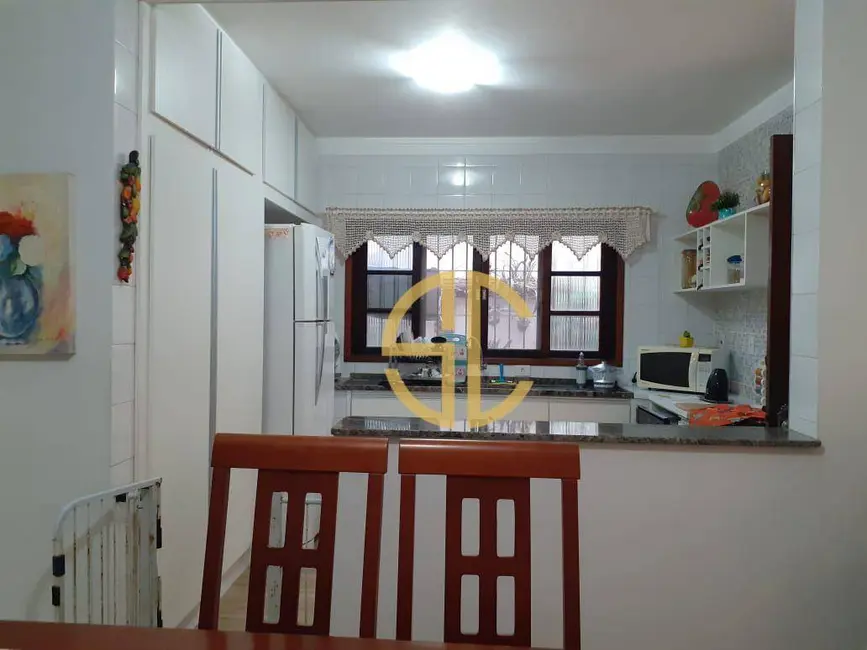 Foto 8 de Sobrado com 3 quartos à venda, 175m2 em Praia Grande - SP