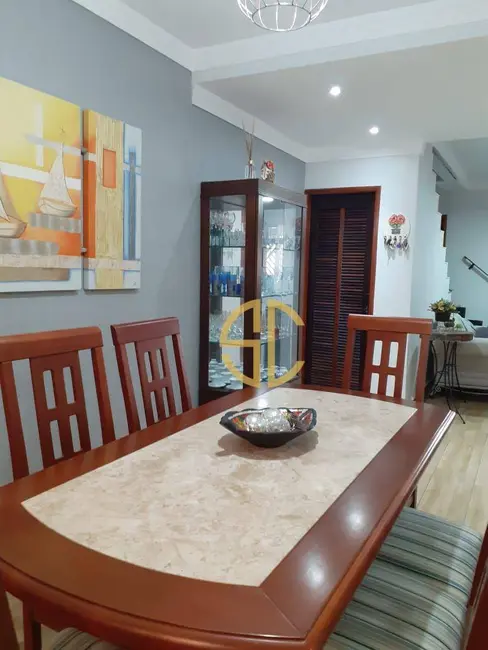 Foto 5 de Sobrado com 3 quartos à venda, 175m2 em Praia Grande - SP