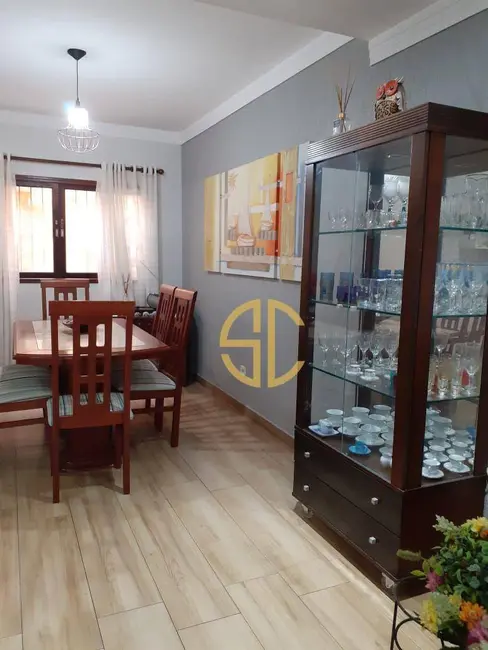 Foto 4 de Sobrado com 3 quartos à venda, 175m2 em Praia Grande - SP