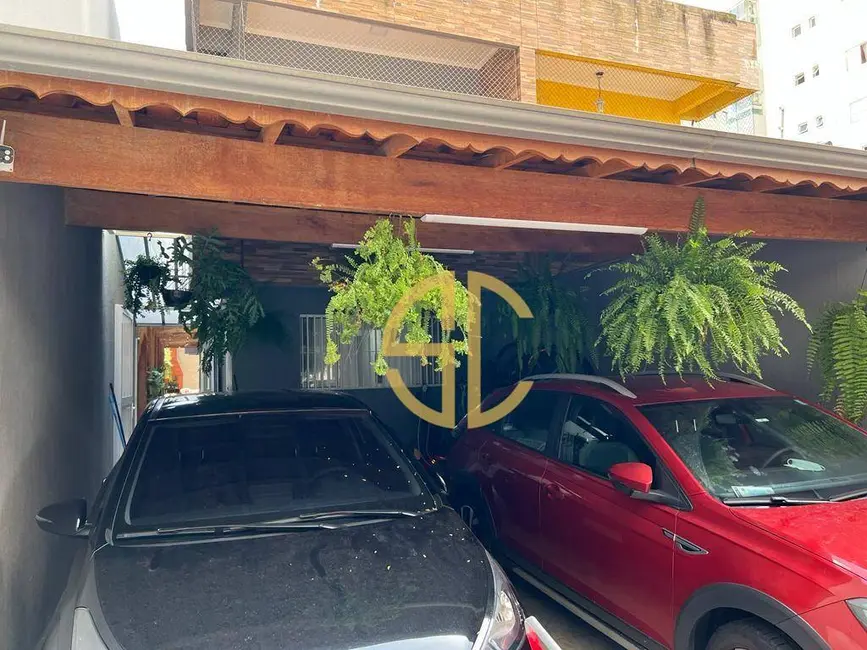 Sobrado com 3 quartos à venda, 200m2 em Tupi, Praia Grande - SP - imagem 1 Foto 1 de Sobrado com 3 quartos à venda, 200m2 em Tupi, Praia Grande - SP