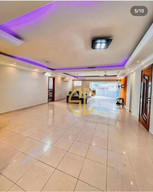 Cobertura com 3 quartos à venda, 300m2 em Canto do Forte, Praia Grande - SP - imagem 3 Foto 3 de Cobertura com 3 quartos à venda, 300m2 em Canto do Forte, Praia Grande - SP