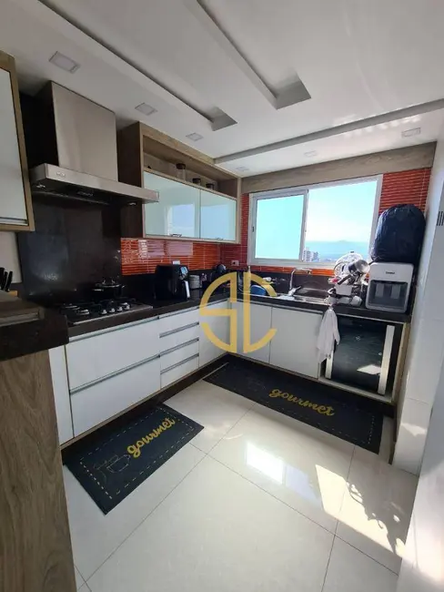 Cobertura com 3 quartos à venda, 254m2 em Praia Grande - SP - imagem 8 Foto 8 de Cobertura com 3 quartos à venda, 254m2 em Praia Grande - SP