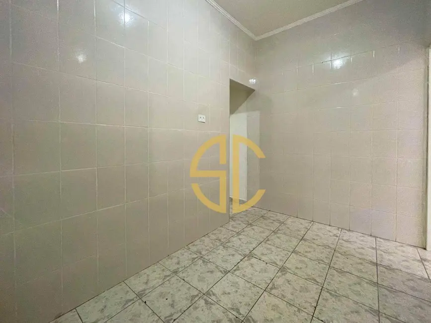 Casa com 2 quartos à venda, 170m2 em Canto do Forte, Praia Grande - SP - imagem 9 Foto 9 de Casa com 2 quartos à venda, 170m2 em Canto do Forte, Praia Grande - SP