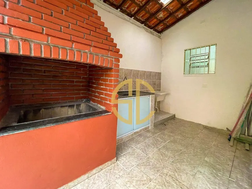 Casa com 2 quartos à venda, 170m2 em Canto do Forte, Praia Grande - SP - imagem 5 Foto 5 de Casa com 2 quartos à venda, 170m2 em Canto do Forte, Praia Grande - SP