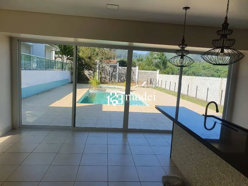 Casa de Condomínio com 4 quartos à venda, 2000m2 em Braganca Paulista - SP - imagem 3 Foto 3 de Casa de Condomínio com 4 quartos à venda, 2000m2 em Braganca Paulista - SP