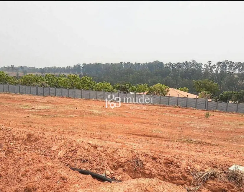 Foto 2 de Terreno / Lote à venda, 1000m2 em Curitibanos, Braganca Paulista - SP