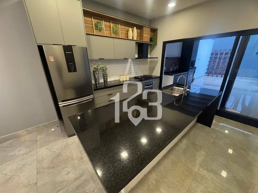 Foto 3 de Casa de Condomínio com 3 quartos à venda, 300m2 em Braganca Paulista - SP