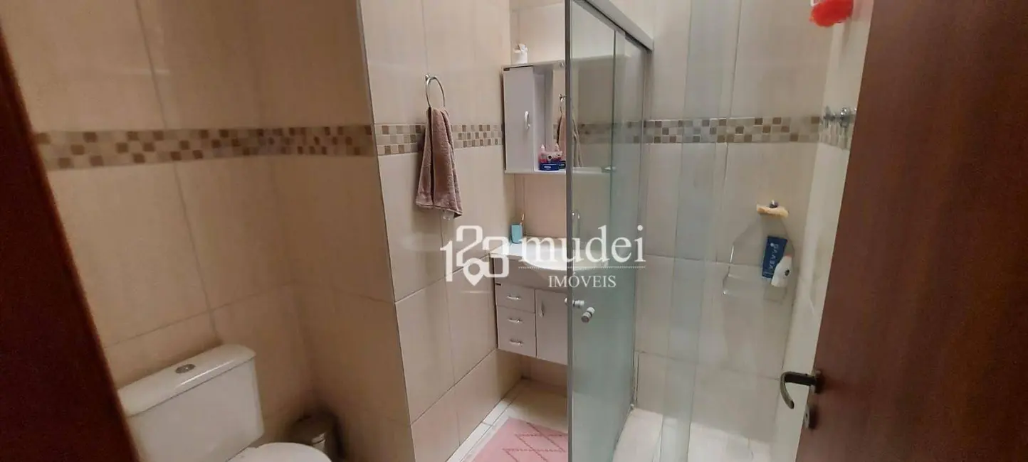 Foto 4 de Casa com 2 quartos à venda, 62m2 em Vila Santa Libânia, Braganca Paulista - SP