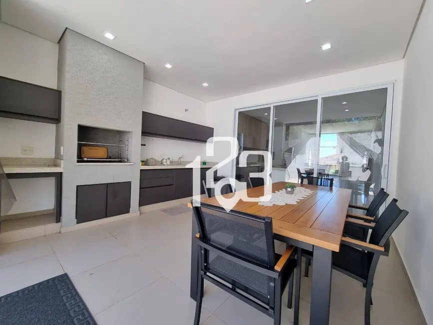 Foto 3 de Casa de Condomínio com 3 quartos à venda, 301m2 em Campo Novo, Braganca Paulista - SP