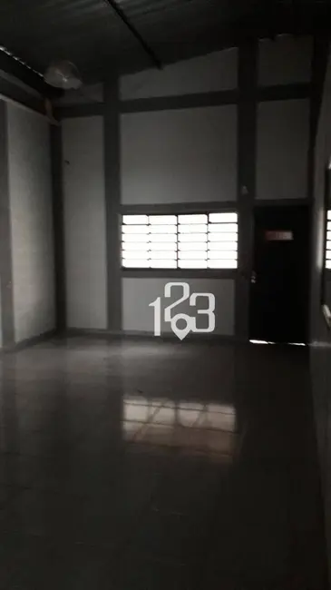 Foto 4 de Armazém / Galpão à venda, 204m2 em Jardim São José, Braganca Paulista - SP