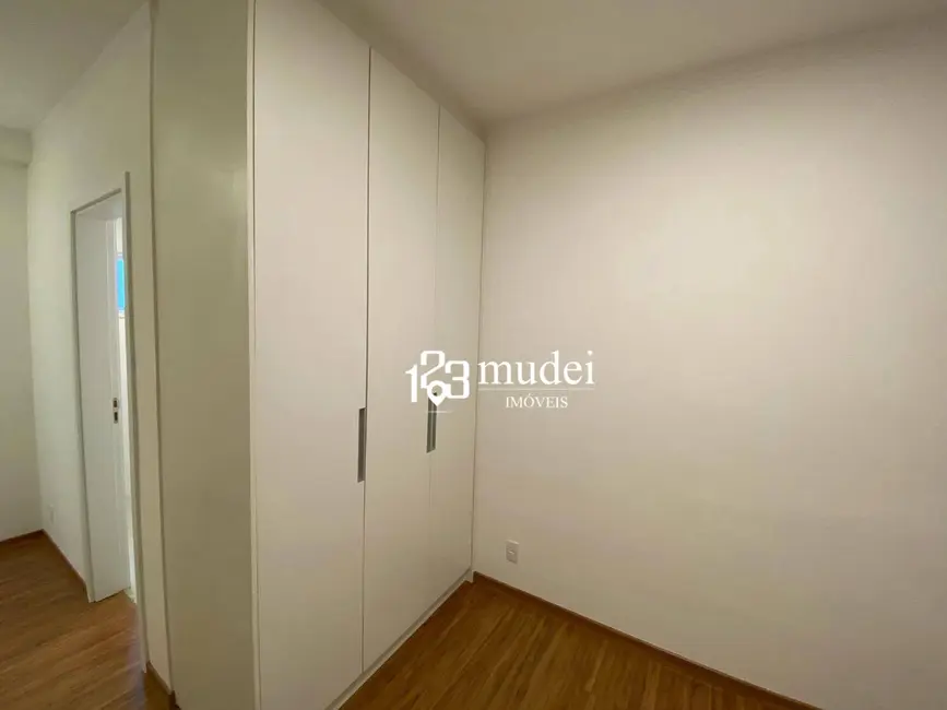 Foto 2 de Apartamento com 2 quartos para alugar, 68m2 em Braganca Paulista - SP