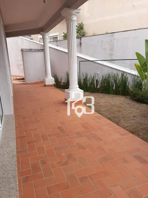 Foto 7 de Casa com 4 quartos à venda, 300m2 em Braganca Paulista - SP