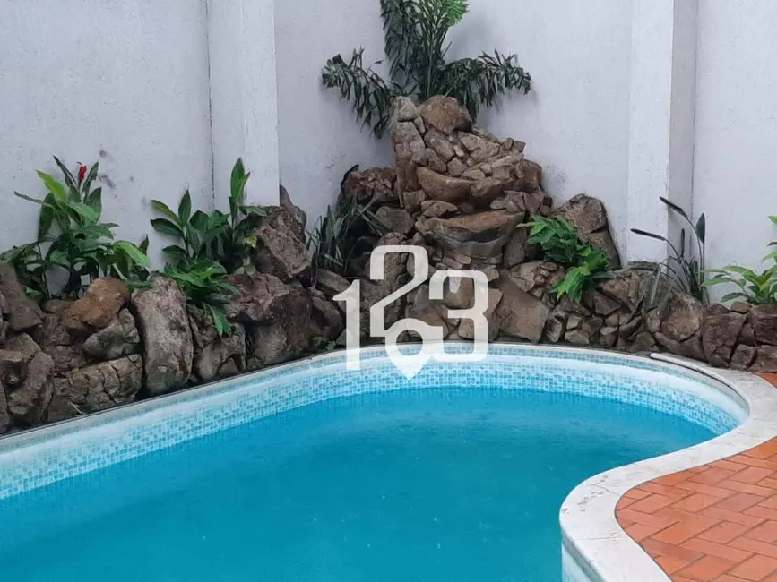Foto 1 de Casa com 4 quartos à venda, 300m2 em Braganca Paulista - SP