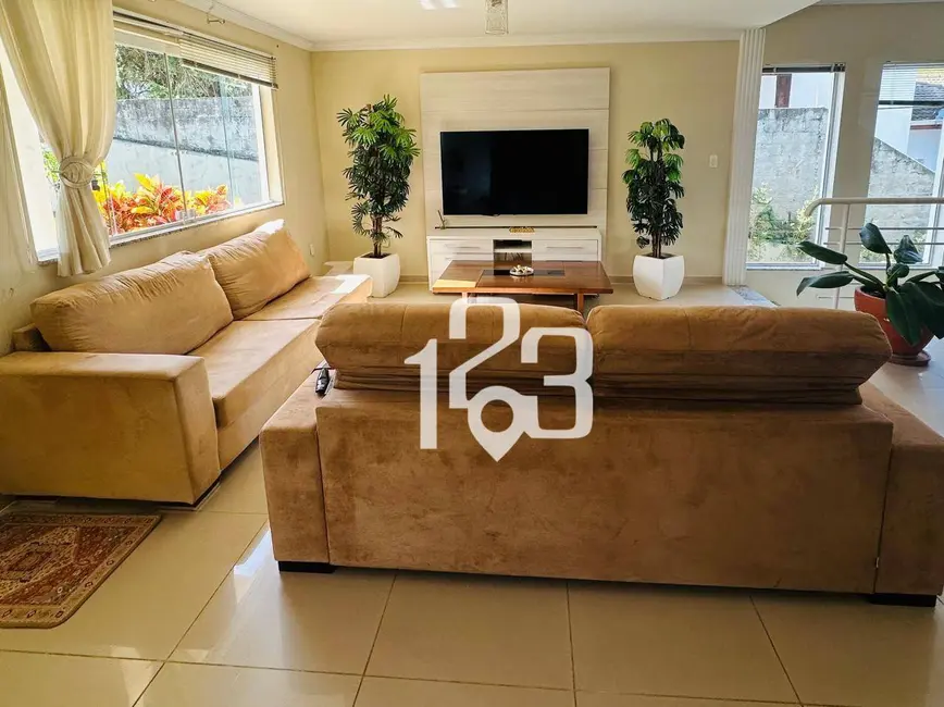 Foto 4 de Casa de Condomínio com 3 quartos à venda e para alugar, 450m2 em Braganca Paulista - SP