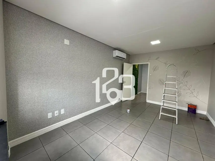 Foto 2 de Sala Comercial para alugar, 35m2 em Braganca Paulista - SP