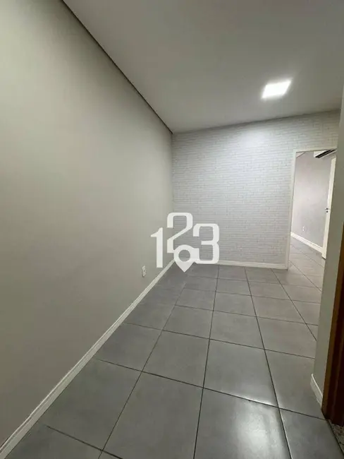 Foto 5 de Sala Comercial para alugar, 35m2 em Braganca Paulista - SP