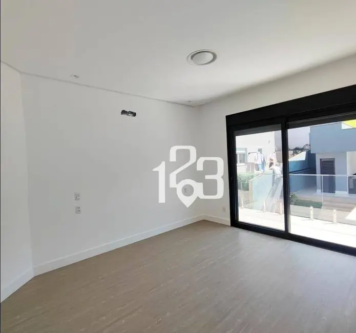 Casa com 3 quartos à venda e para alugar, 455m2 em Braganca Paulista - SP - imagem 9 Foto 9 de Casa com 3 quartos à venda e para alugar, 455m2 em Braganca Paulista - SP