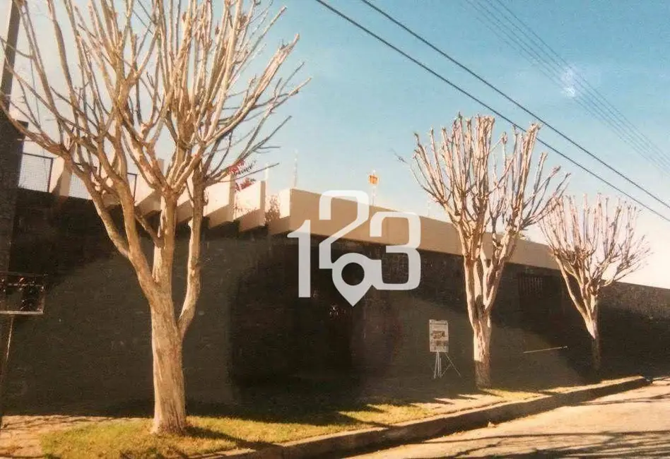 Foto 3 de Casa com 3 quartos à venda, 600m2 em Jardim América, Braganca Paulista - SP