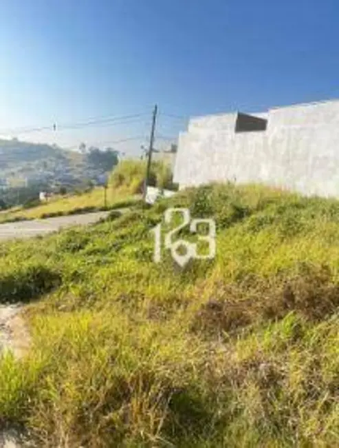 Foto 1 de Terreno / Lote à venda, 162m2 em Braganca Paulista - SP