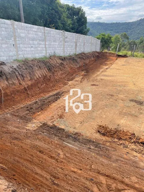 Foto 2 de Terreno / Lote à venda, 1000m2 em Braganca Paulista - SP