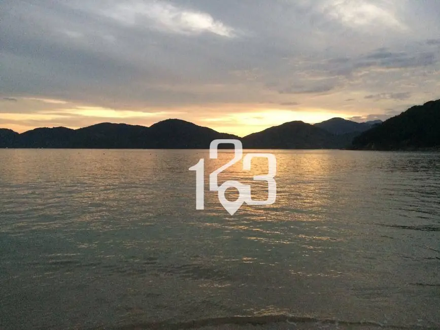 Foto 4 de Casa com 5 quartos à venda, 1450m2 em Ubatuba - SP