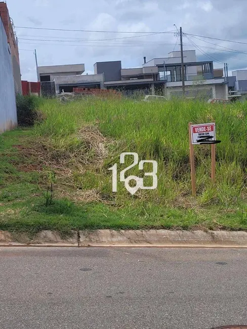 Foto 1 de Terreno / Lote à venda, 140m2 em Centro, Braganca Paulista - SP