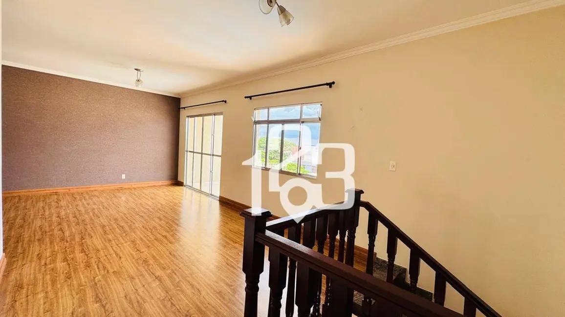 Foto 8 de Casa de Condomínio com 3 quartos à venda e para alugar, 350m2 em Braganca Paulista - SP