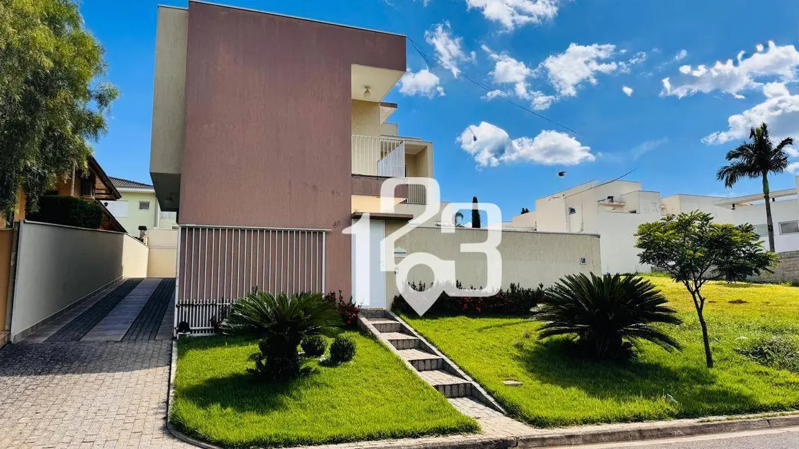Foto 1 de Casa de Condomínio com 3 quartos à venda e para alugar, 350m2 em Braganca Paulista - SP