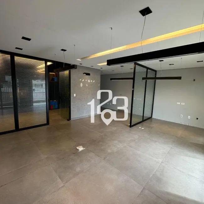 Foto 8 de Sala Comercial à venda e para alugar, 85m2 em Braganca Paulista - SP