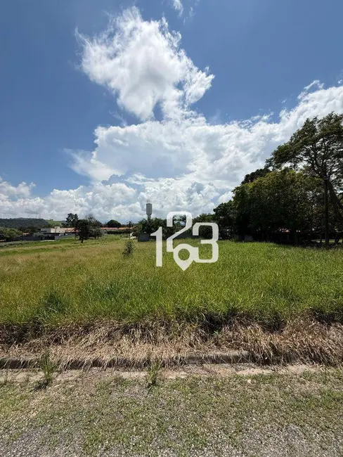 Foto 2 de Terreno / Lote à venda, 1304m2 em Vargem - SP