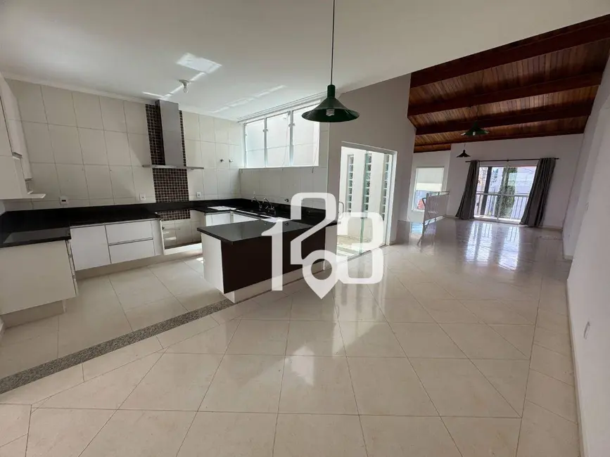 Foto 3 de Casa de Condomínio com 4 quartos para alugar, 300m2 em Braganca Paulista - SP