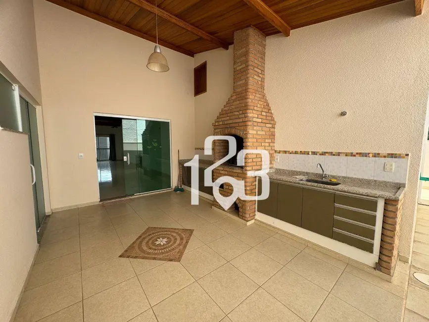Foto 6 de Casa de Condomínio com 4 quartos para alugar, 300m2 em Braganca Paulista - SP