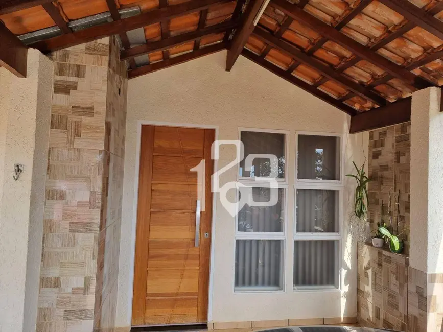 Foto 2 de Casa com 2 quartos à venda, 277m2 em Penha, Braganca Paulista - SP