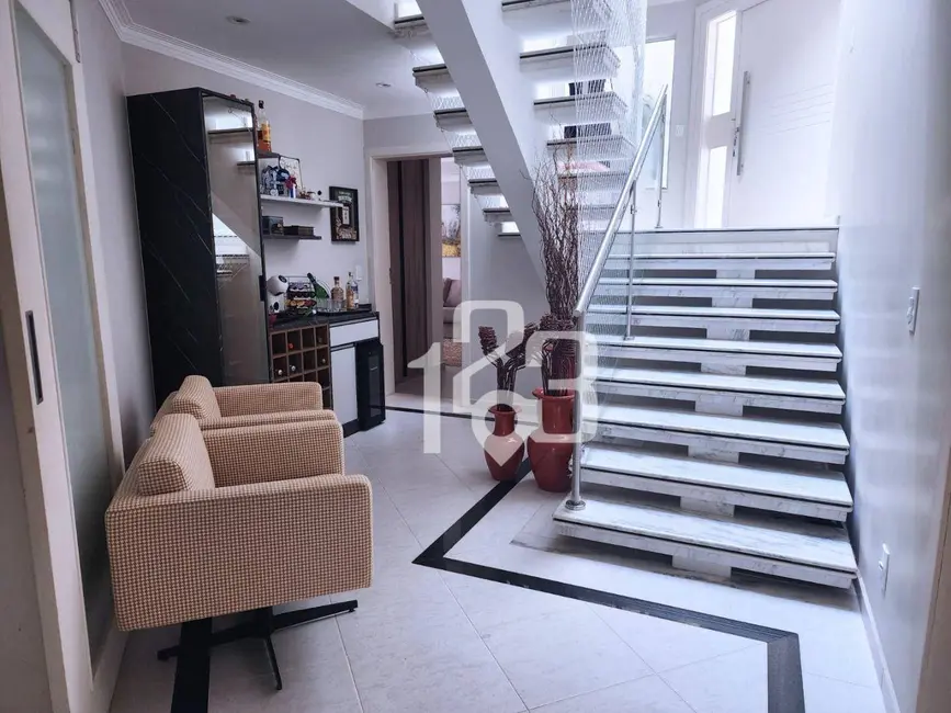 Casa de Condomínio com 4 quartos à venda, 565m2 em Braganca Paulista - SP - imagem 5 Foto 5 de Casa de Condomínio com 4 quartos à venda, 565m2 em Braganca Paulista - SP