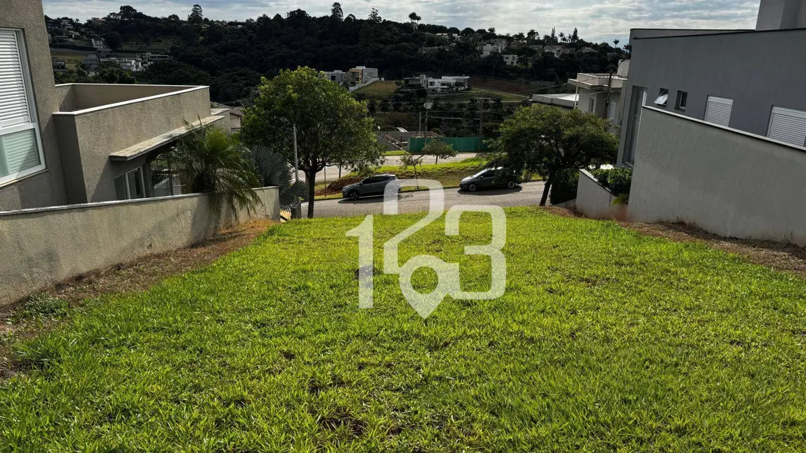 Terreno / Lote à venda, 390m2 em Condomínio Residencial e Comercial Fazenda Santa Petronilla, Braganca Paulista - SP - imagem 2 Foto 2 de Terreno / Lote à venda, 390m2 em Condomínio Residencial e Comercial Fazenda Santa Petronilla, Braganca Paulista - SP