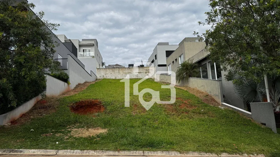 Terreno / Lote à venda, 390m2 em Condomínio Residencial e Comercial Fazenda Santa Petronilla, Braganca Paulista - SP - imagem 1 Foto 1 de Terreno / Lote à venda, 390m2 em Condomínio Residencial e Comercial Fazenda Santa Petronilla, Braganca Paulista - SP