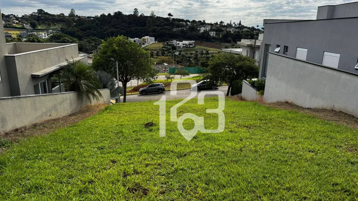 Terreno / Lote à venda, 390m2 em Condomínio Residencial e Comercial Fazenda Santa Petronilla, Braganca Paulista - SP - imagem 3 Foto 3 de Terreno / Lote à venda, 390m2 em Condomínio Residencial e Comercial Fazenda Santa Petronilla, Braganca Paulista - SP