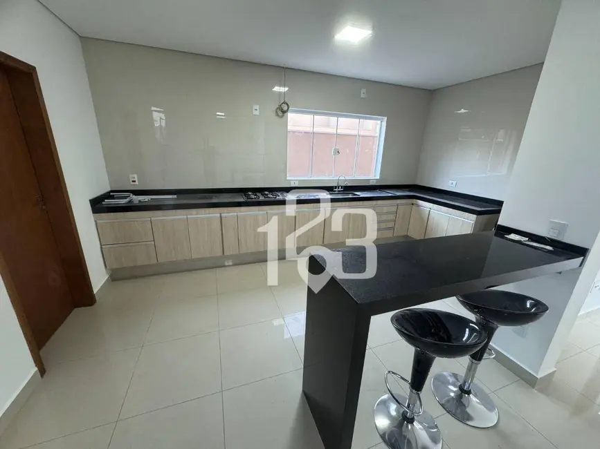 Foto 6 de Casa de Condomínio com 4 quartos à venda e para alugar, 350m2 em Residencial Floresta São Vicente, Braganca Paulista - SP