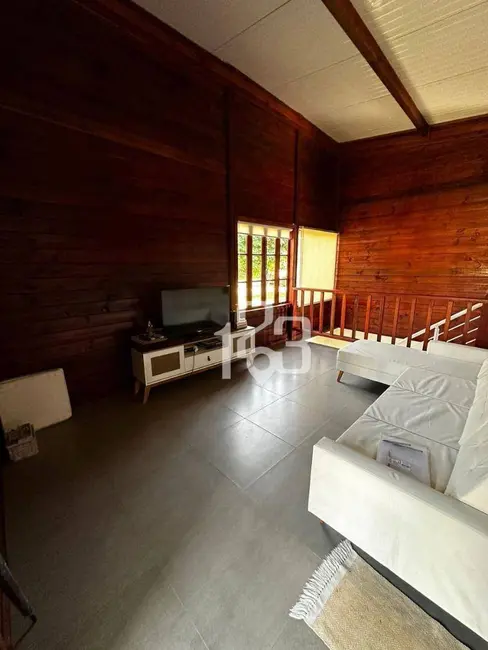 Foto 3 de Casa de Condomínio com 3 quartos para alugar, 1000m2 em Joanopolis - SP