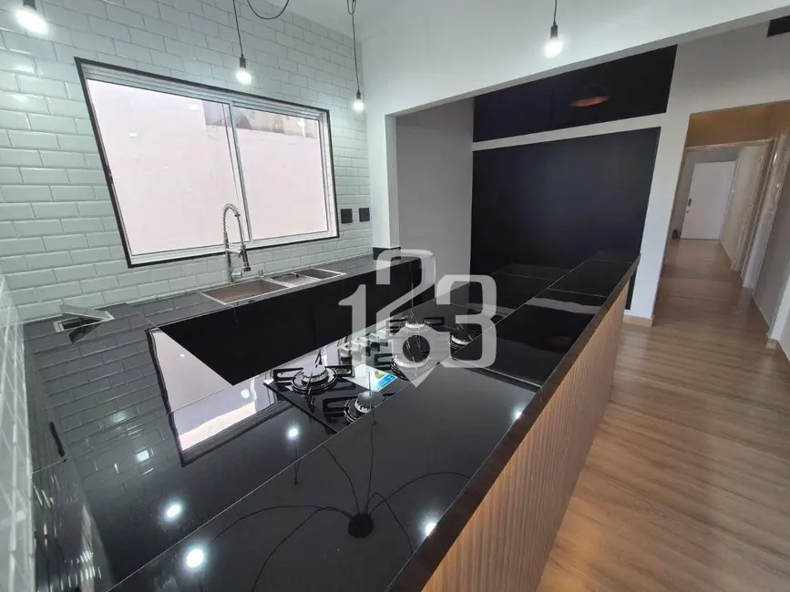 Foto 6 de Casa com 6 quartos à venda, 210m2 em Centro, Braganca Paulista - SP