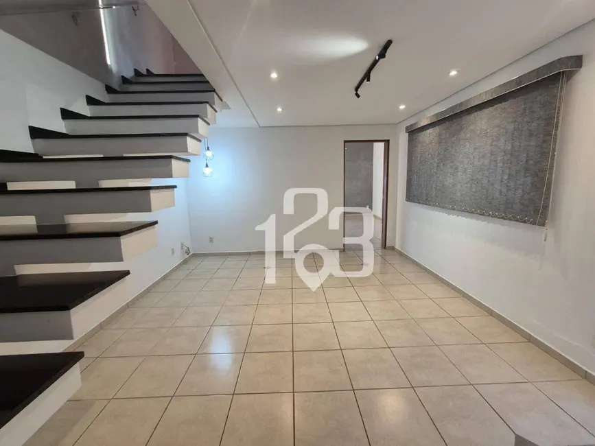 Casa com 3 quartos à venda, 160m2 em Aparecida, Braganca Paulista - SP - imagem 9 Foto 9 de Casa com 3 quartos à venda, 160m2 em Aparecida, Braganca Paulista - SP